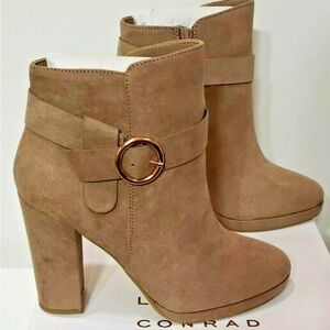 LC Lauren Conrad Suede Tan Ankle Booties